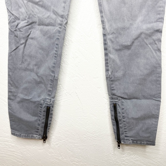 Madewell Gray Pants with Zipper Detail - Picture 7 of 16